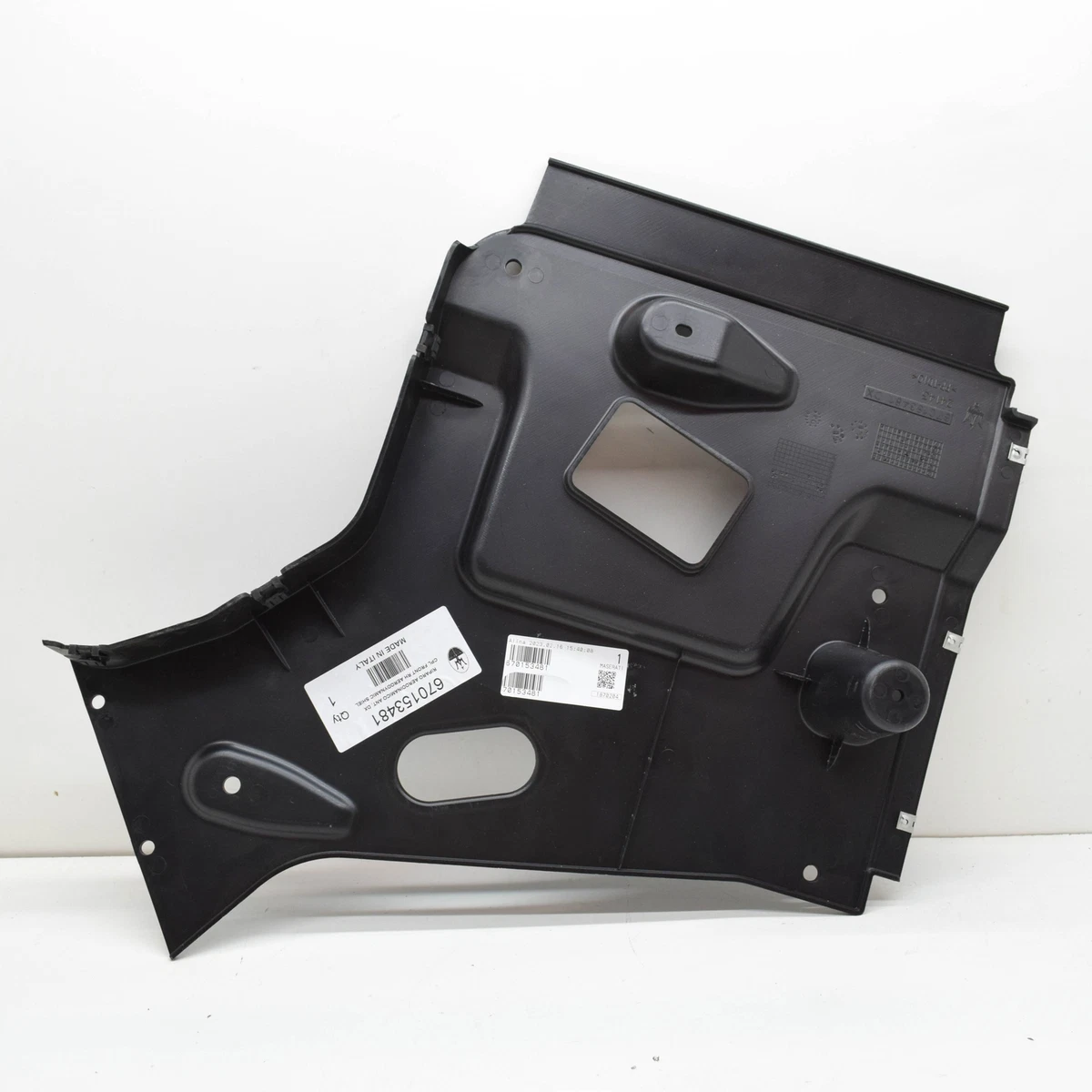 MASERATI QUATTROPORTE M156 Right Underbody Guard 670153481 NEW  