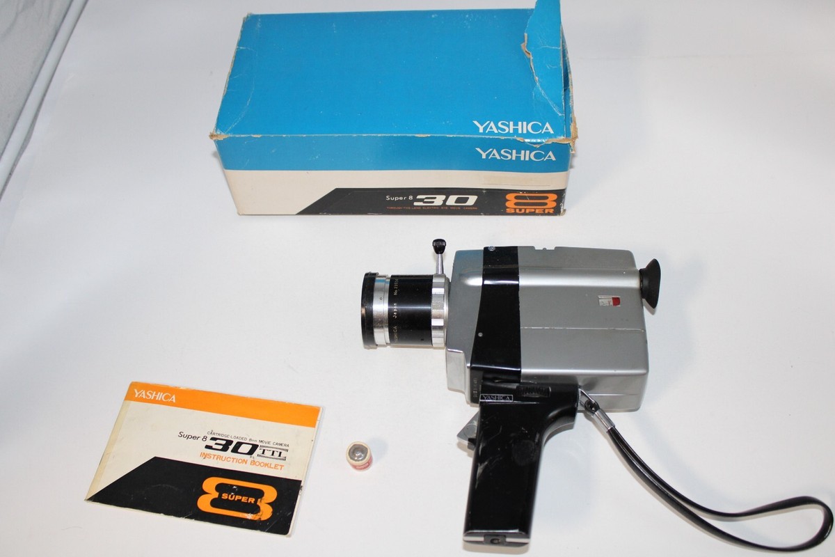 Yashica Super 8 - 30 TTL vintage 8mm movie camera, CaS-EE with box