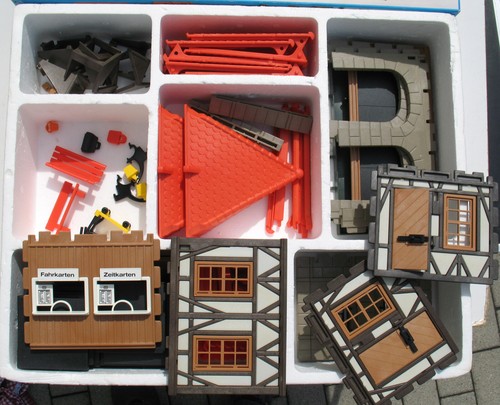 PLAYMOBIL 4300 V1 Bahnhof in OVP Box für Eisenbahn Zug Spur G Railroad Station - Bild 10 von 13