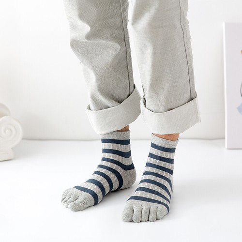 5 paia calze sportive da uomo misto cotone a righe calze a cinque dita traspiranti - Foto 7 di 14