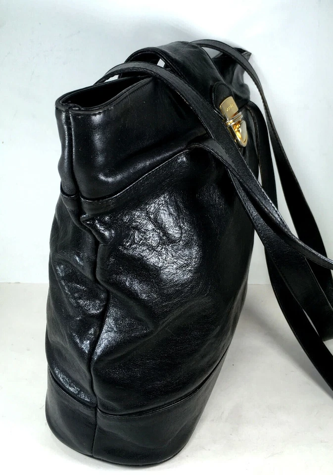 Bolso de Hombro Oroton Vintage Grande de Cuero Negro - Envejecido Foto 4 de 4