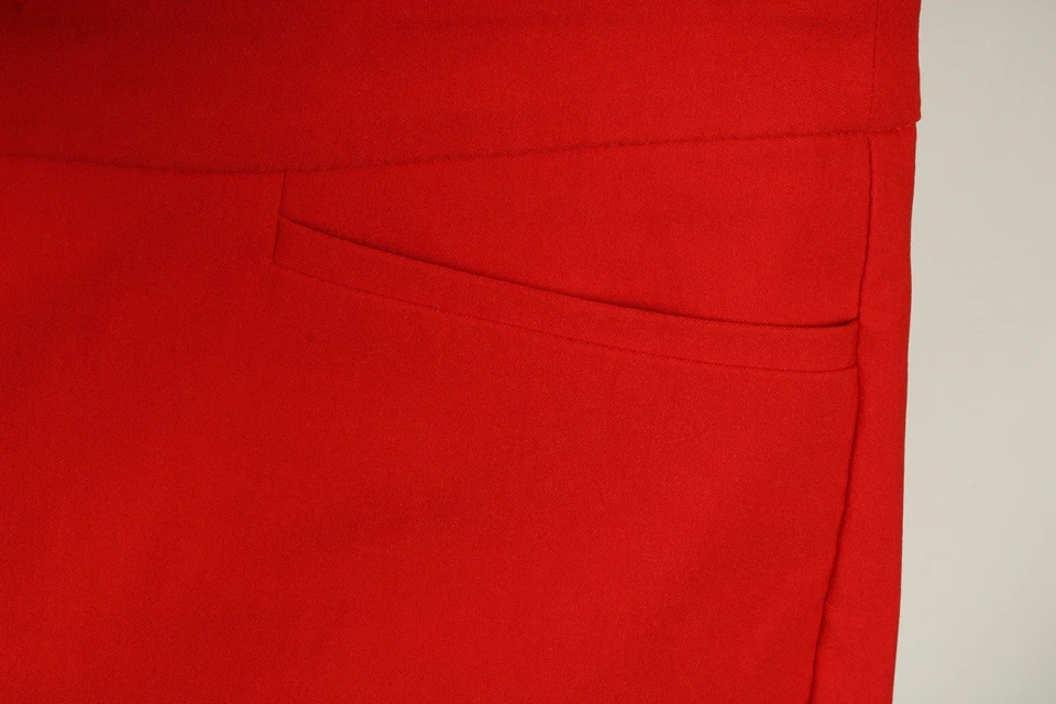 Shorts femininos Chicos 2.5/14 laranja chino bolsos frontais planos elásticos - Imagem 4 de 4