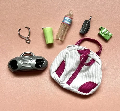 🤍 My Scene 🤍 2004 Vintage Miami Getaway Kennedy Barbie Doll Accessories Spares