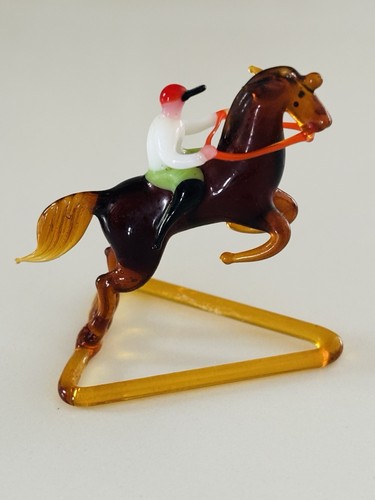 Bimini Bernstein Lampenarbeit Miniatur Glasfigur Pferd Jockey Reiter