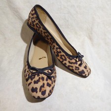    Time and Tru Almond Toe Ballet Flats sz 9 M Leopard Print; Black Bow  Trim