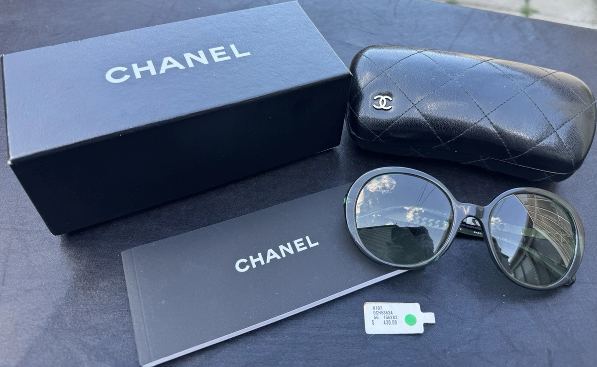 CHANEL Navy Blue and Black Oversized Women\'s Sunglasses with Quilted Case CHANEL Women main image 4