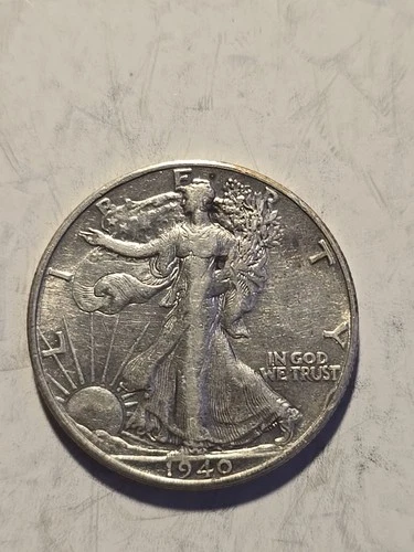 1940 S Walking Liberty Half Dollar VF/XF : Low Mintage 4.5M - .9 Fine Silver