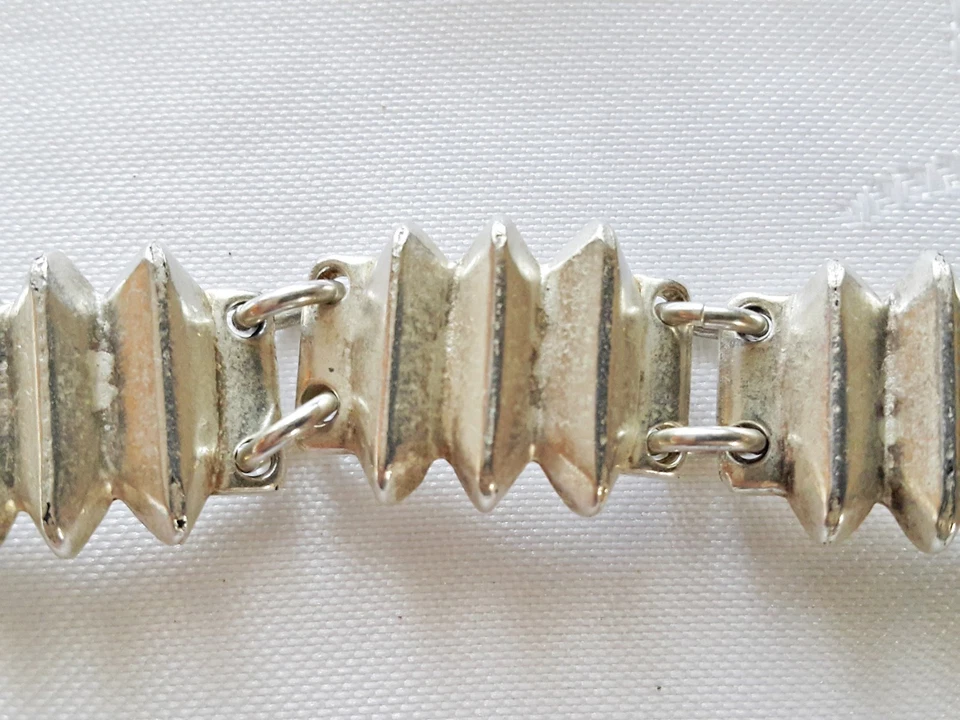 ВИНТАЖНЫЙ ПОДЛИННЫЙ DYRBERG KERN ПОСЕРЕБРЕННЫЙ МЕТАЛЛИЧЕСКИЙ БРАСЛЕТ - Изображение 2 из 4