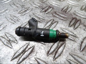 Audi A6 C5 Einspritzdüse 06C133551 Bj.2002 (1)