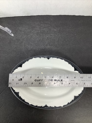 Vintage~Shenango China®️ Gray Crest Wave Oval Dinner Plate~10.5"x7” - Picture 10 of 12