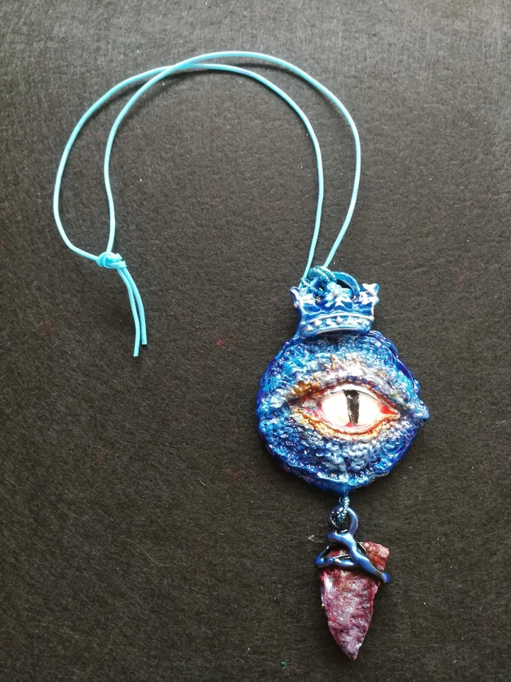 Corona Dragón Mal de Ojo Talismán Collar Joyería Colgante Amuleto Vikingo Babero Celta Foto 2 de 4