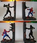 SPIDERMAN VS VENOM PORCELAIN BOOKENDS SET #2993 FROM CREATIVE LICENSE — photo 2