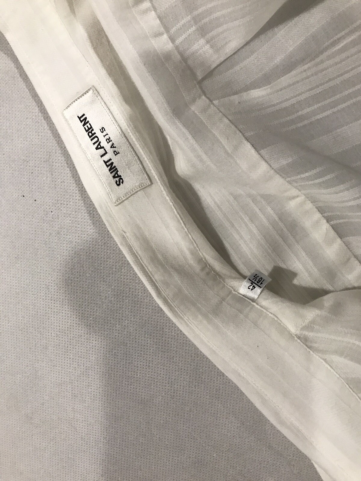 Camicia uomo Saint Laurent in cotone leggero. 16 5 42 L. 850€