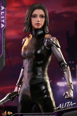 Hot-Toys Alita Battle Angel 1/6th scale Alita Collectible Figure