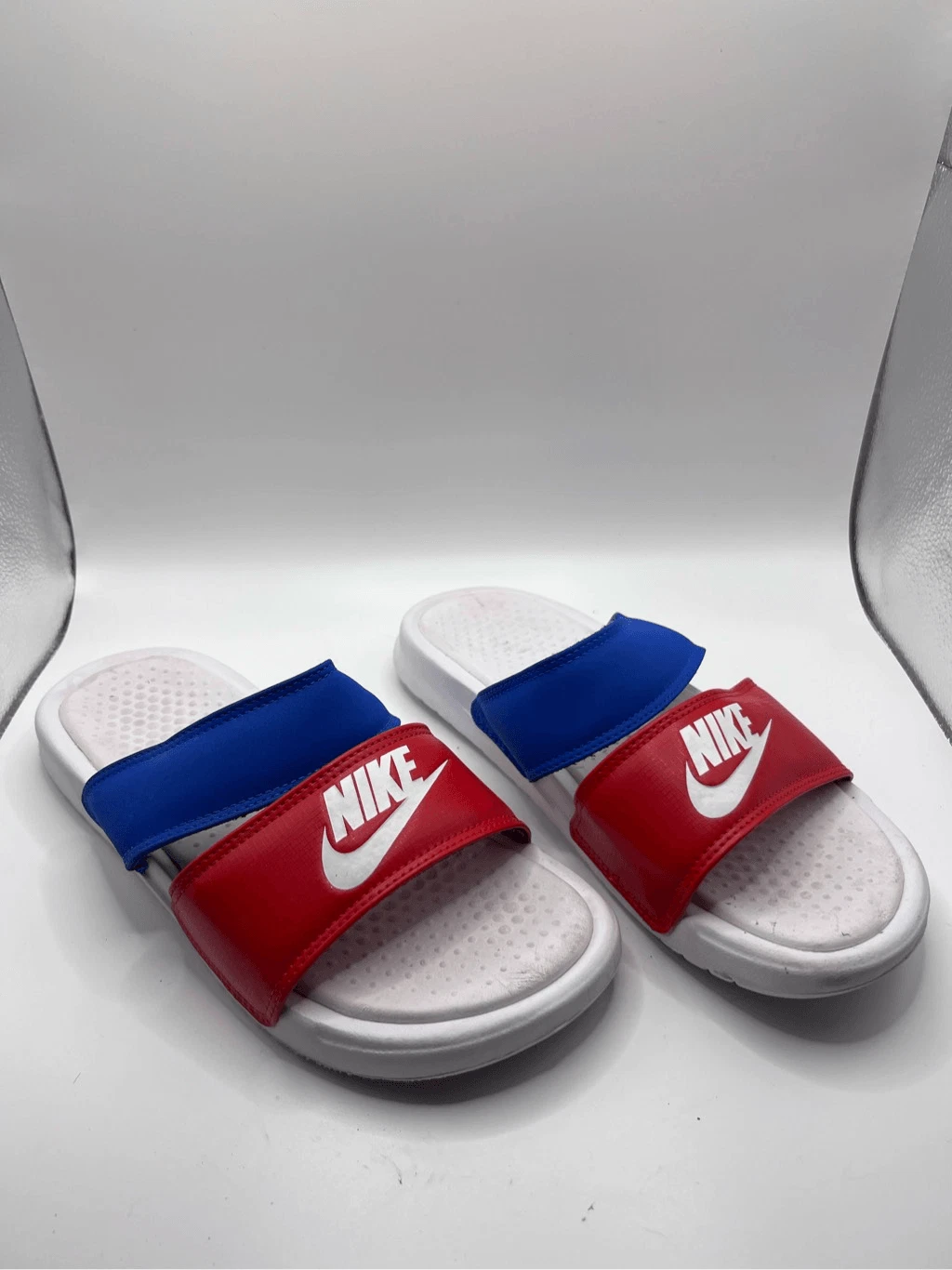 SANDALO Nike donna Benassi Duo Ultra Slides bianco rosso blu taglia 6
