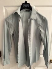 Van Heusen Men's Dress Shirt Light Blue Long Sleeve