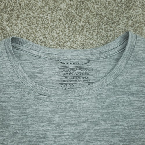 Patagonia T-Shirt Women XS XSmall Gray CAPILENE COOL DAILY Graphic Long Sleeve - Picture 3 of 16