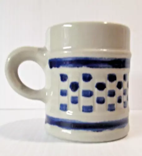 Williamsburg Pottery Salt Glazed Cobalt Blue Checkerboard Mug