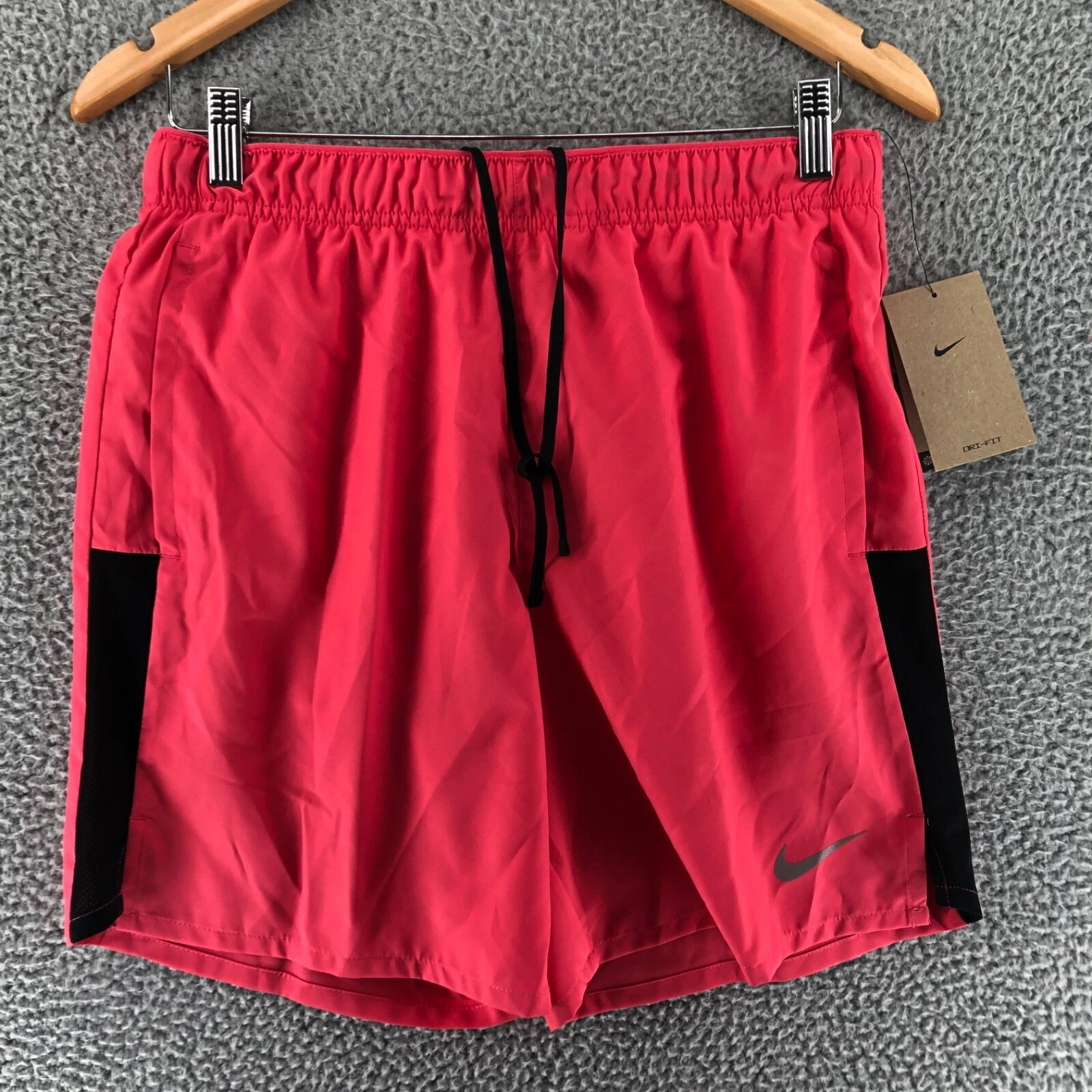 Nike Challenger Running Shorts DRI-FIT 7” Men's 2XL Pink Black DV9359-629