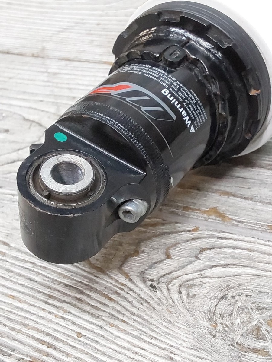 390DUKE MY24 WPサスペンション RACING SUSPENSION FOR MY 2024