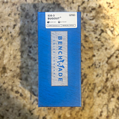 Benchmade Bugout 535-3 Carbon Fiber Handle Damascus Plain Edge Axis Lock