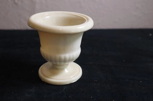 VTG  Agate Miniature  Glass Grecian  Urn vase