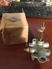 Briggs & Stratton Vintage Nos 69792 Carburetor Assembly Model Y