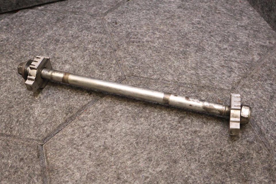 HUSQVARNA SVARTPILEN 401 HUSILLO RUEDA TRASERA 2021 ARTÍCULO OEM Foto 4 de 4