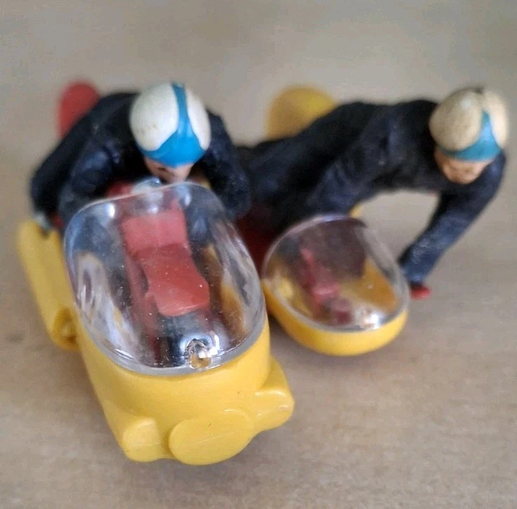 BMW RACING COMBINATION, BRIRTAINS LTD, scala 1/32, SPLENDIDE Condizioni - Immagine 2 di 4