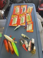 Mix Bag Of Trolling Plugs(JPLUG,Lindy,GloDandy)