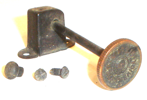 Ancienne lampe à pétrole en laiton B&H Bradley & Hubbard 1880 bouton de levage / roue