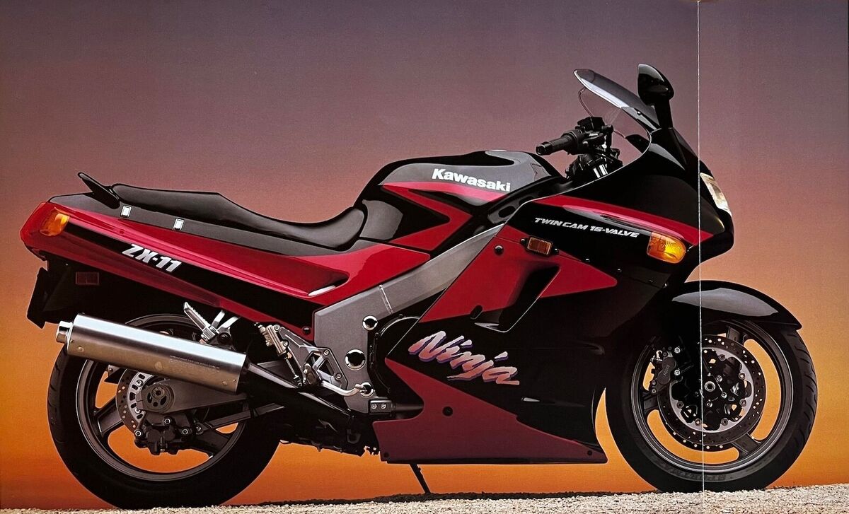 1991 Kawasaki ZX1100-C2 4-page fold-out brochure-literature 1991 Kawasaki ZX1100-C2 4-page fold-out brochure-literature