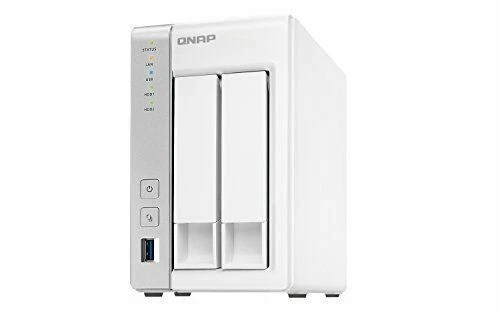 Appareils de stockage réseau domestique (NAS) QNAP