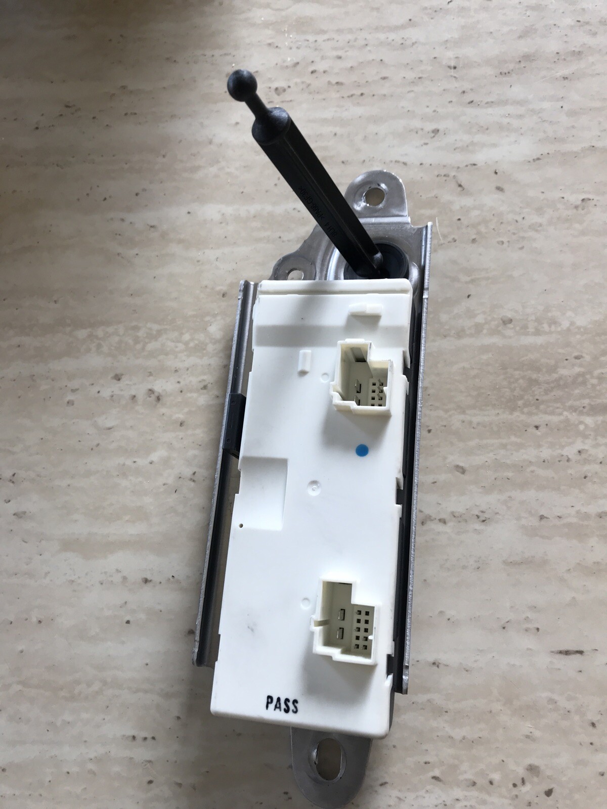 20142016 MERCEDES BENZ S CLASS TRUNK RELEASE CONTROL MODULE OEM