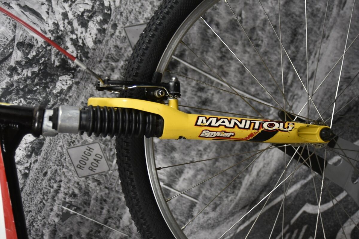SPECIALIZED FSR SPORT MOUNTAIN BIKE SIZE MEDIUM, 17.5 SPECIALIZED FSR SPORT MOUNTAIN BIKE SIZE MEDIUM, 17.5