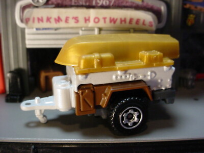 2019 MBX WILD TRAILER TRAWLER ☆white; gold raft; CAMP ARROW FLINT☆Matchbox  LOOSE