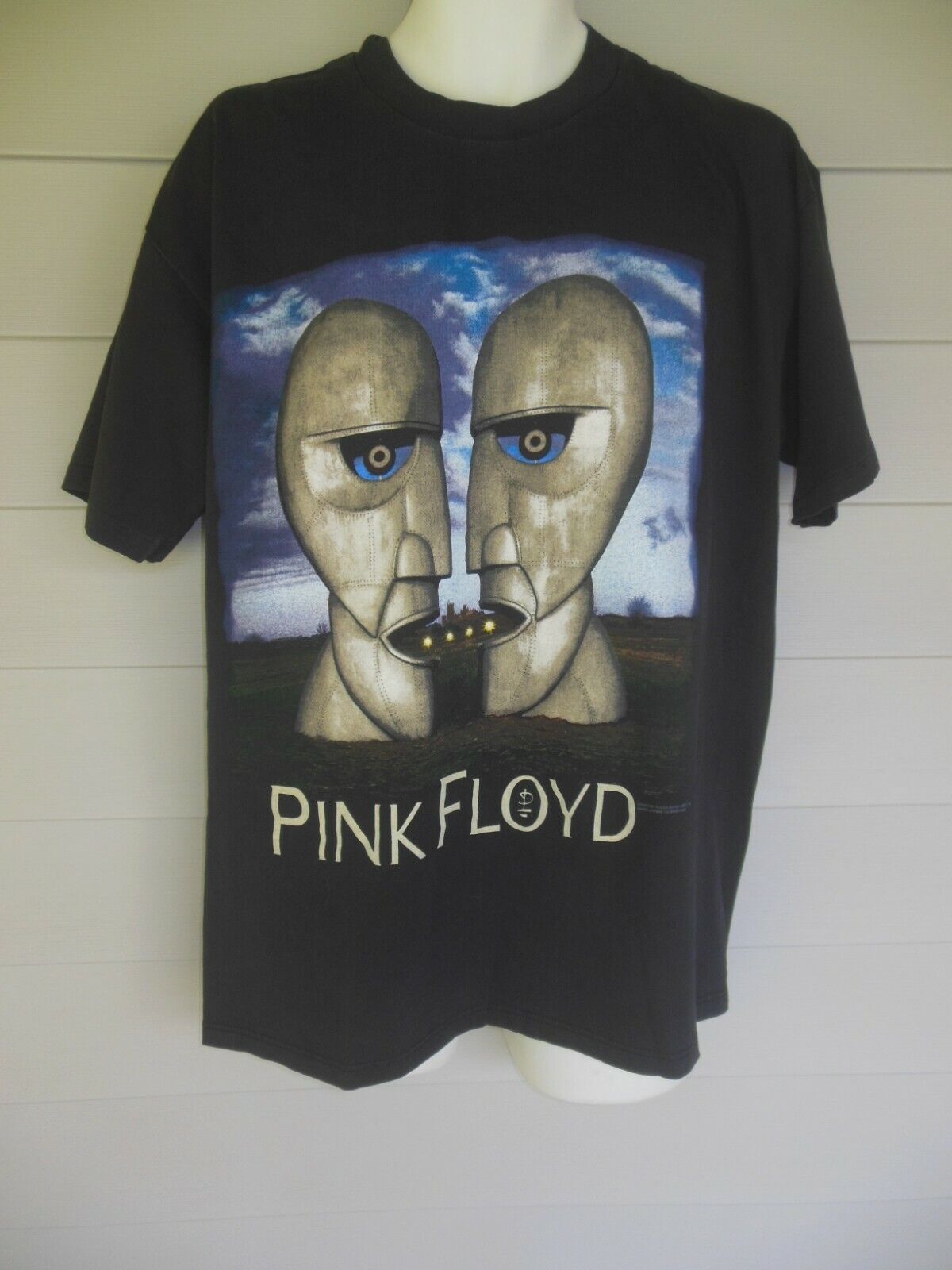 Vintage PINK FLOYD Division Bell 