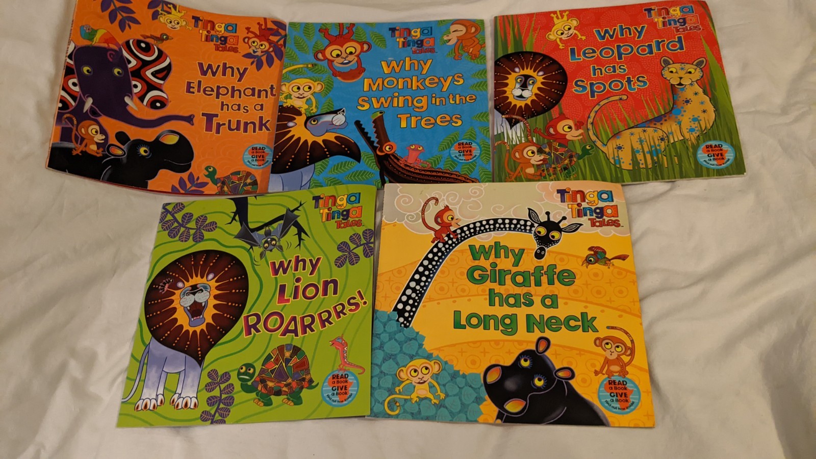 Tinga Tinga Tales: Why Monkeys Swing in the Trees, Why Lion Roarrs & Giraffe Has