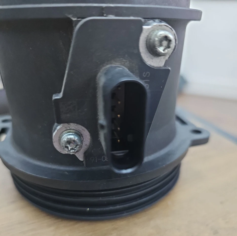 AUDI Q7 4M 2016 Mass Air Flow Sensor MAF 059906461S - Image 3 of 4