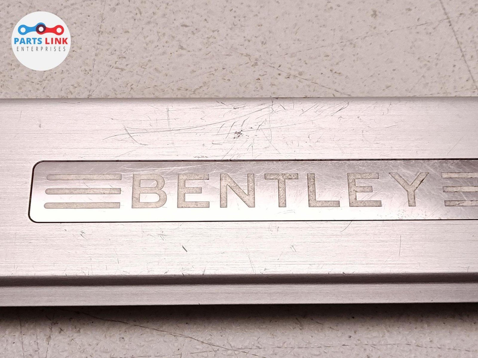 Bentley Bentayga 2016-2020 Front Right Sill cover