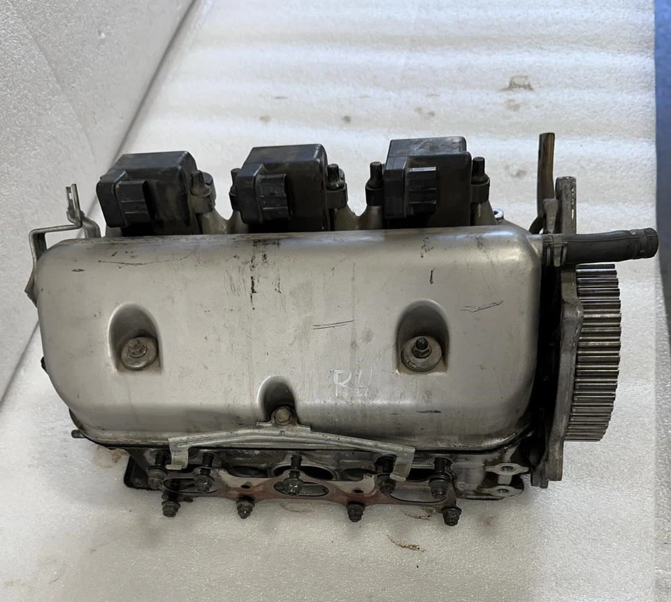 2000 ACURA RL ENGINE CYLINDER HEAD RIGHT PASSENGER SIDE REAR 174K MILES - Image 2 of 4