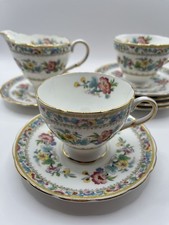 Foley Bone China Ming Rose Tea Set 2 Cups, Milk Jug & 6 Saucers Made in England