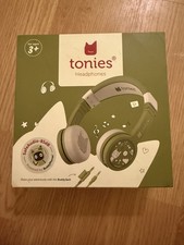 Tonies Foldable Wired Headphones for Kids green