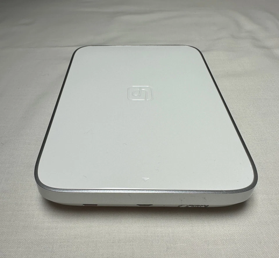 ZINK LIFEPRINT WIRELESS PORTABLE BLUETOOTH ANDROID IPHONE PRINTER + 3 X 4.5 FILM - Image 4 of 4