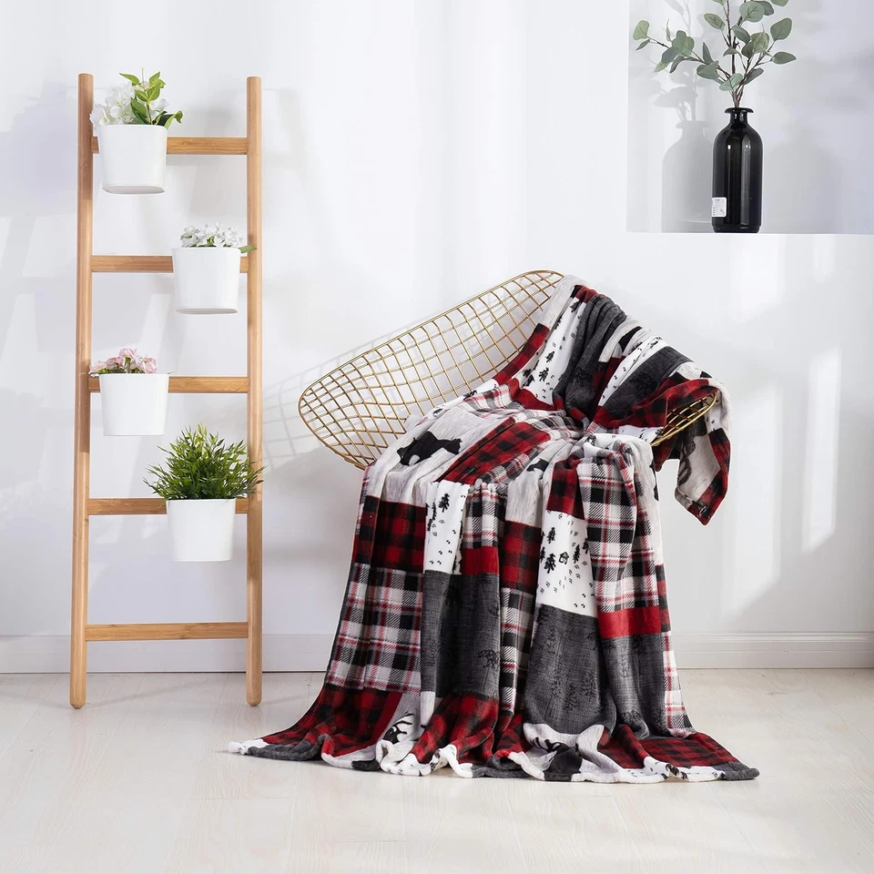 Velvet Touch Ultra Plush Christmas Holiday Printed Fleece Throw/Blanket-50 X 60I - Image 3 of 4