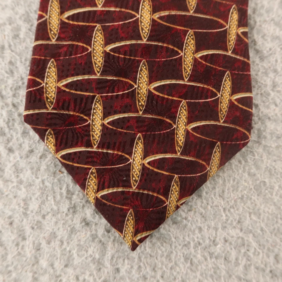 Corbata Stafford Borgoña Rojo Oro Geométrica 100% Seda 4" Foto 2 de 4