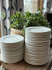 Vintage Set of 4 Heavy O.P.CO. Syracuse Restaurant Ware Ironstone 7 3/8 “ Plates