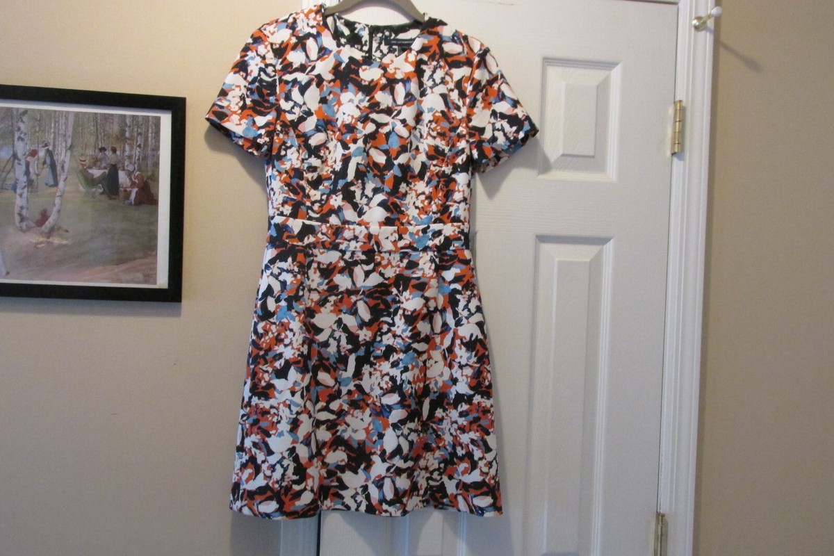Robe Moulante French Connection Taille 10 - Couleur Orange/bleu/noir - Neuf Avec étiquettes