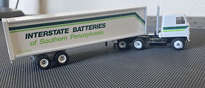 Interstate Batteries  of Southern Pennsylvania 90 Winross Mack Truck w/h Stacks 