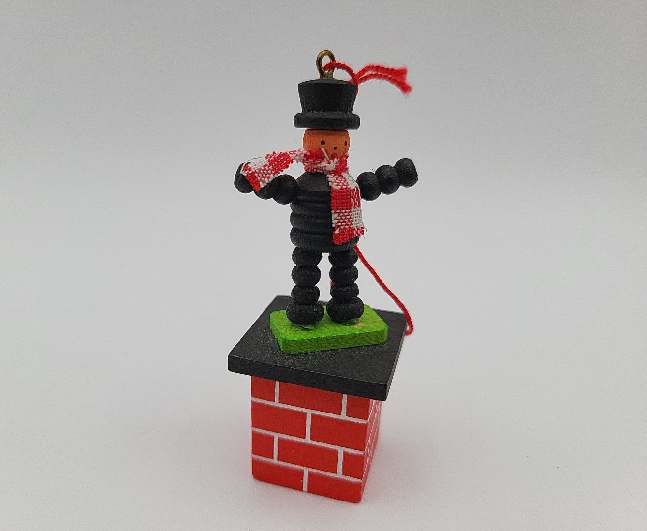 Foto 1 di 6